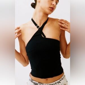 With Jean buckles top